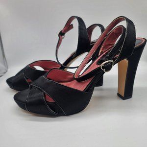 Sam & Libby Black and Pink Strappy Satin Heels, Size 6.5